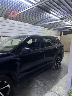 میتسوبیشی ئاوتلاندەر